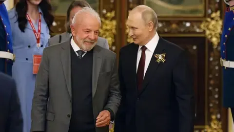 Brazil’s Leader Luiz Inácio Lula da Silva Declares He Has Zero Relationship With Donald Trump